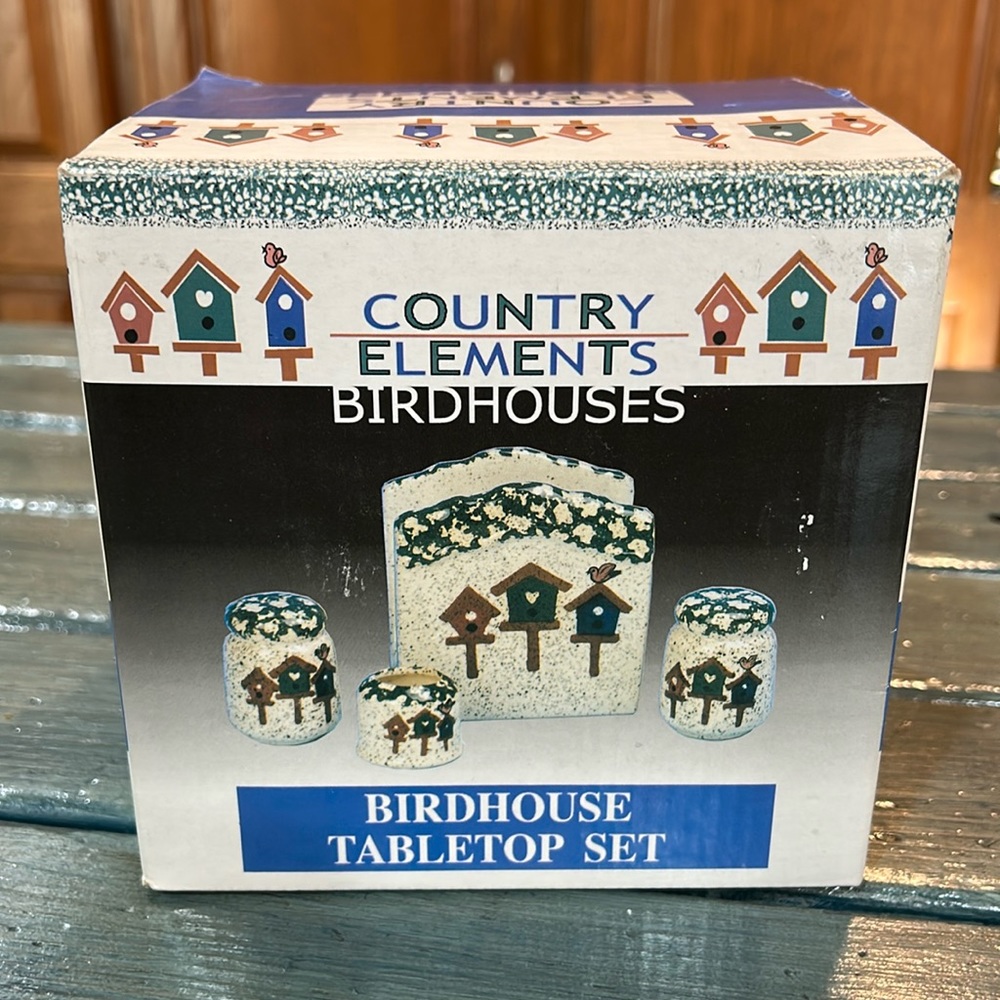 NWOT Vintage Country Elements Birdhouse Ceramic Tabletop Set, Napkin, Salt/Peppr